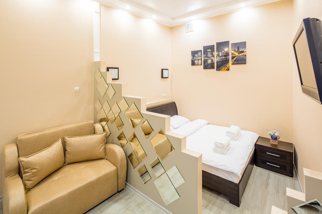 Avangard Studio Apartment Lviv Exterior photo