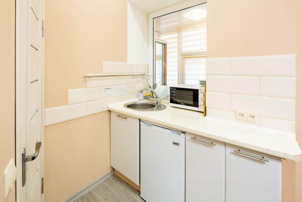 Avangard Studio Apartment Lviv Exterior photo